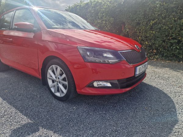 Skoda Fabia Hatchback, Petrol, 2016, Red