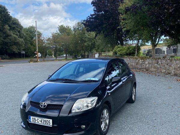 Toyota Auris Hatchback, Petrol, 2009, Black