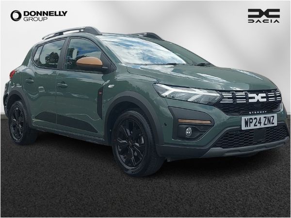 Dacia Sandero Stepway Hatchback, Petrol, 2024, Green