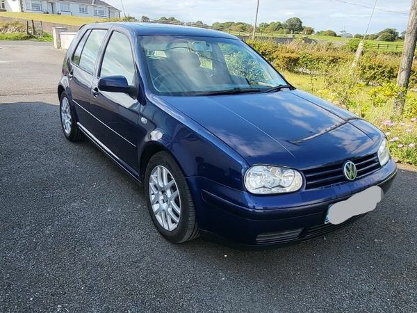 Volkswagen Golf Hatchback, Petrol, 2002, Blue