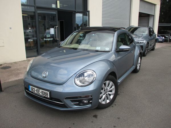 Volkswagen Beetle Hatchback, Petrol, 2018, Blue