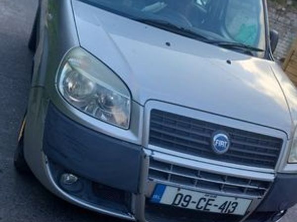 Fiat Doblo MPV, Diesel, 2009, Grey