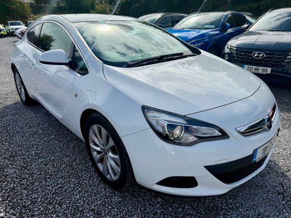 Opel Astra Hatchback, Diesel, 2019, White