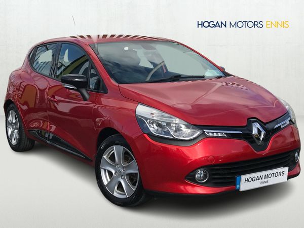 Renault Clio Hatchback, Petrol, 2017, Red