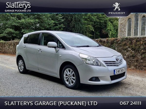 Toyota Verso MPV, Diesel, 2012, Silver