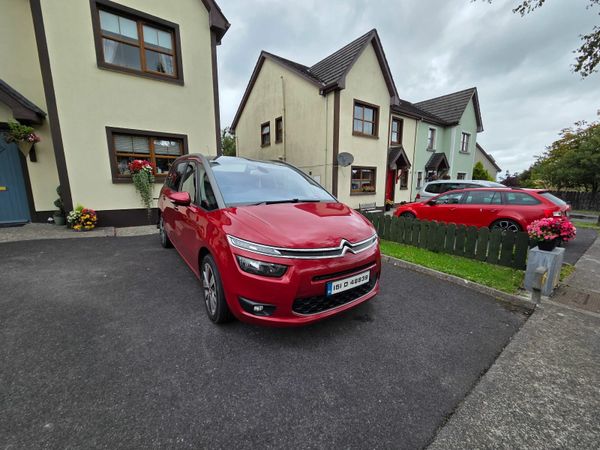 Citroen C4 Hatchback, Diesel, 2015, Red