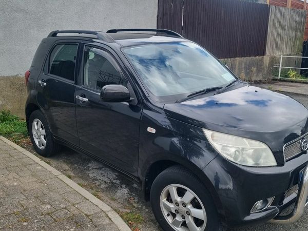 Daihatsu Terios SUV, Petrol, 2010, Black