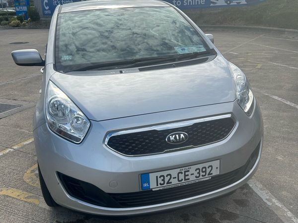 Kia Venga MPV, Petrol, 2013, Silver