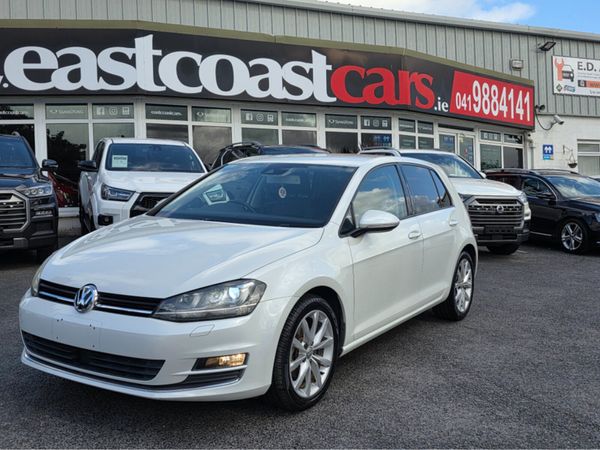 Volkswagen Golf Hatchback, Petrol, 2015, White