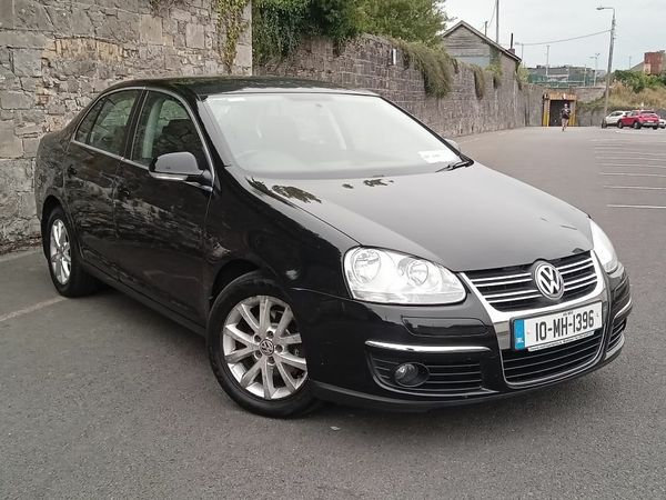 Volkswagen Jetta Saloon, Diesel, 2010, Black