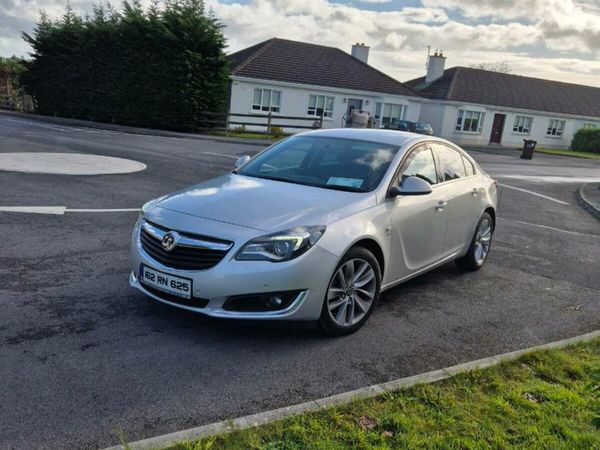 Vauxhall Insignia Hatchback, Diesel, 2016, Silver