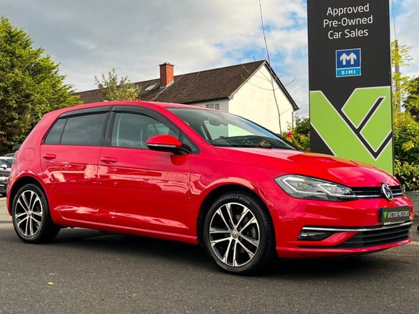 Volkswagen Golf Hatchback, Petrol, 2019, Red