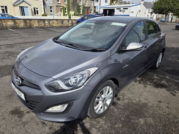 Hyundai i30 Hatchback, Diesel, 2014, Grey