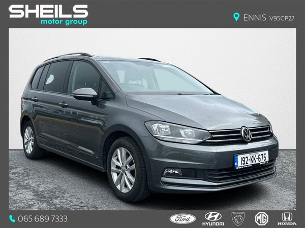 Volkswagen Touran MPV, Diesel, 2019, Grey