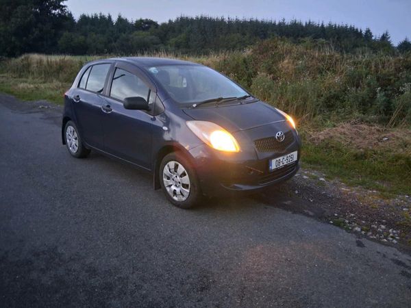 Toyota Yaris Hatchback, Petrol, 2008, Blue