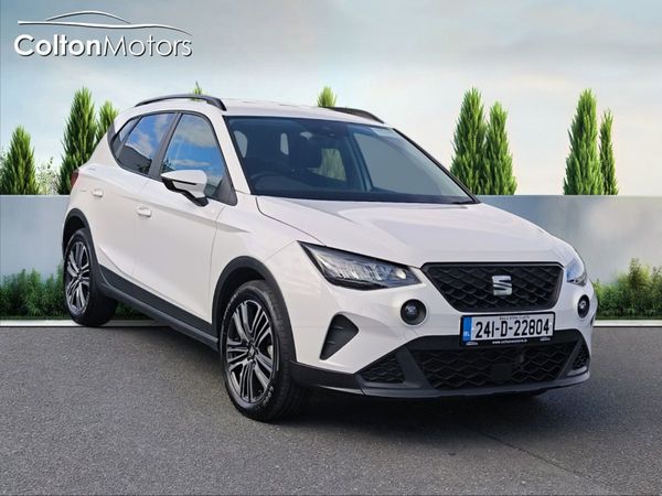SEAT Arona Crossover, Petrol, 2024, White