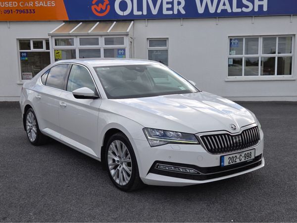 Skoda Superb Hatchback, Diesel, 2020, White