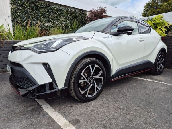 Toyota C-HR SUV, Hybrid, 2020, White