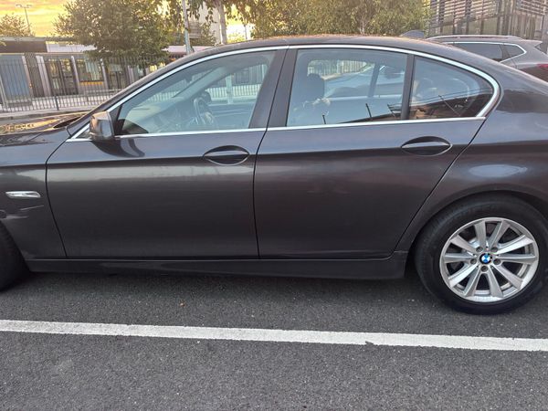 BMW 5-Series Saloon, Diesel, 2013, Grey