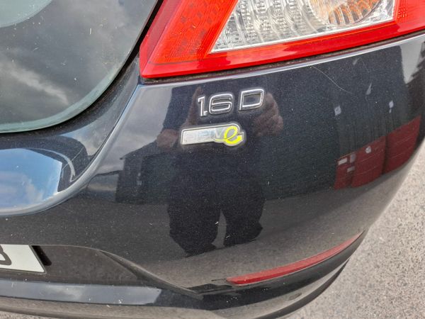 Volvo C30 Hatchback, Diesel, 2010, Black