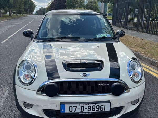 Mini Cooper Hatchback, Petrol, 2007, White