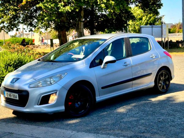 Peugeot 308 Hatchback, Diesel, 2012, Silver
