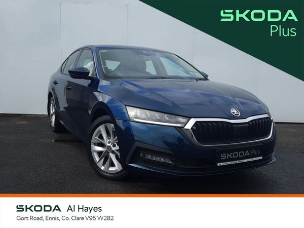 Skoda Octavia Saloon, Diesel, 2021, Blue