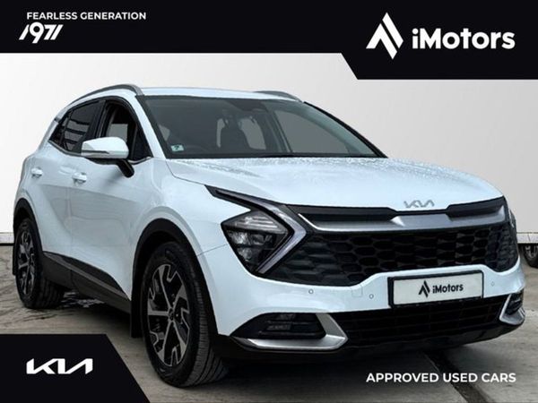 Kia Sportage MPV, Diesel, 2022, White