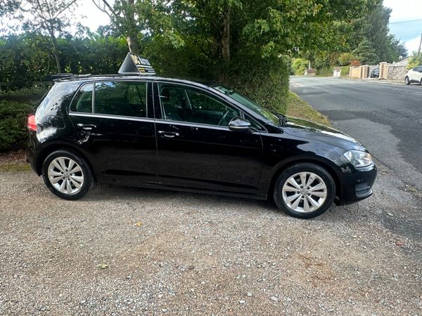 Volkswagen Golf Hatchback, Diesel, 2014, Black