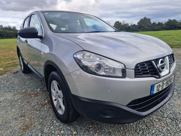 Nissan Qashqai Estate/Jeep, Diesel, 2012, Silver
