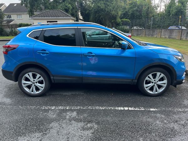 Nissan Qashqai Hatchback, Diesel, 2018, Blue