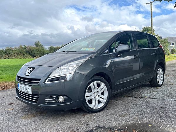 Peugeot 5008 MPV, Diesel, 2013, Grey