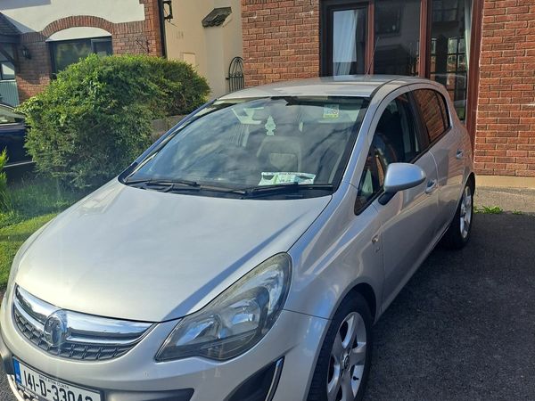 Vauxhall Corsa Hatchback, Petrol, 2014, Silver