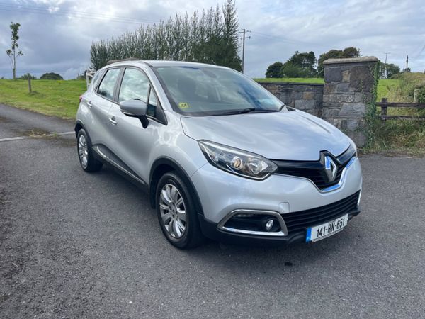 Renault Captur Hatchback, Diesel, 2014, Silver