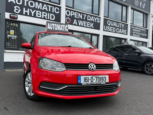 Volkswagen Polo Hatchback, Petrol, 2016, Red