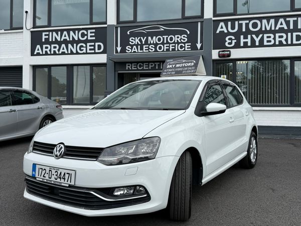 Volkswagen Polo Hatchback, Petrol, 2017, White