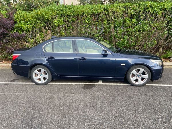 BMW 5-Series Saloon, Diesel, 2009, Blue