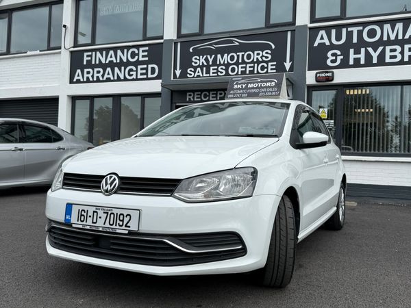 Volkswagen Polo Hatchback, Petrol, 2016, White