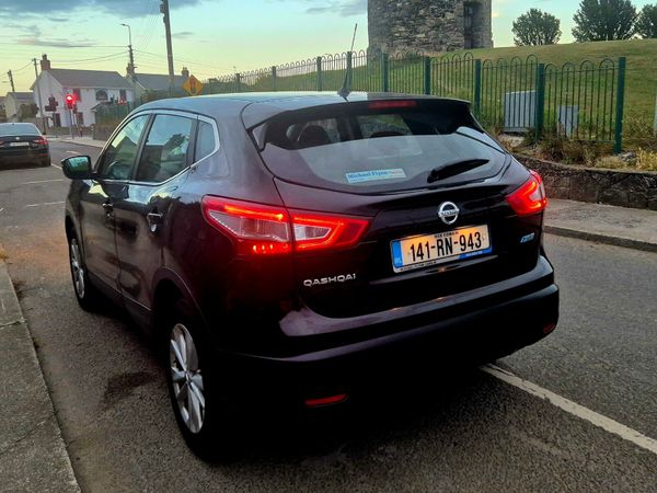 Nissan Qashqai Hatchback, Diesel, 2014, Black