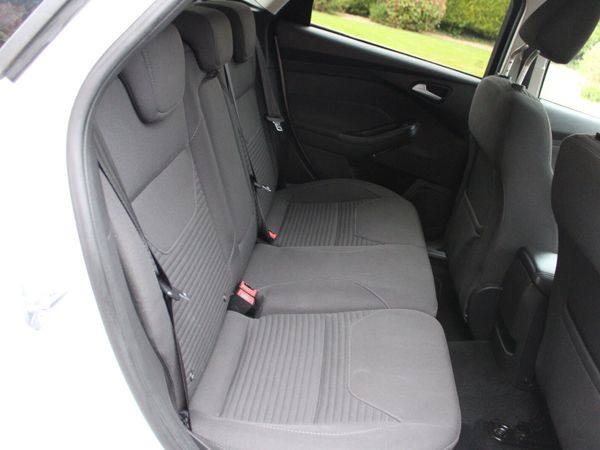 Toyota Corolla Saloon, Petrol, 2006, Silver