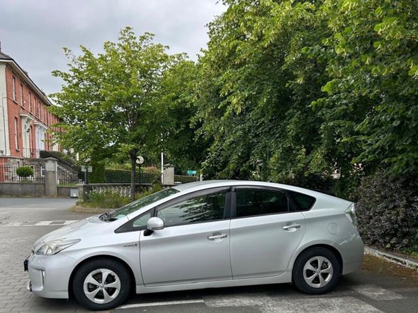 Toyota Prius Hatchback, Petrol Hybrid, 2014, Silver