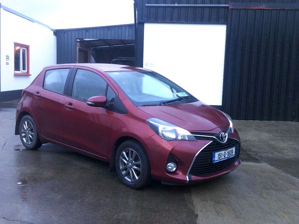Toyota Yaris Hatchback, Diesel, 2015, Red
