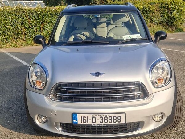 Mini Countryman Hatchback, Diesel, 2016, Silver