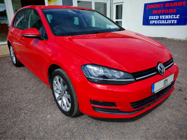 Volkswagen Golf Coupe, Petrol, 2017, Red