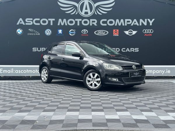 Volkswagen Polo Hatchback, Petrol, 2013, Black
