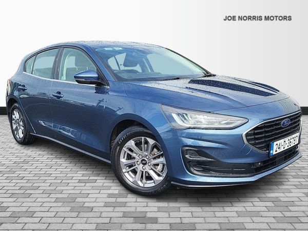 Ford Focus Hatchback, Petrol, 2024, Blue