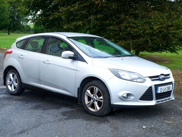 Ford Focus Hatchback, Diesel, 2012, Silver