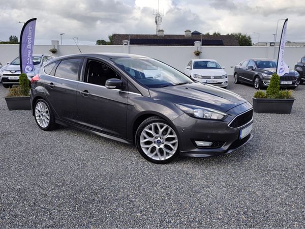 Ford Focus Hatchback, Diesel, 2016, Grey