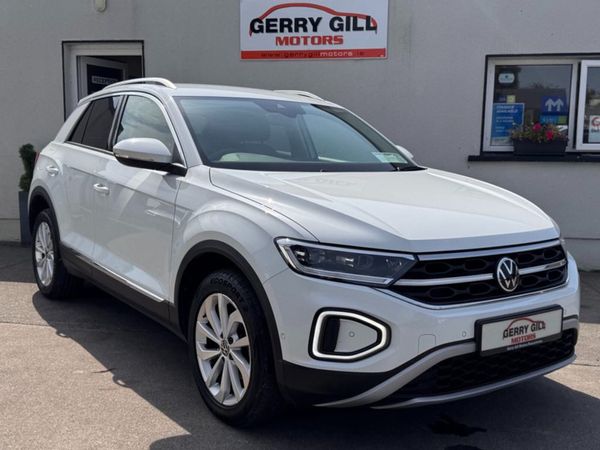 Volkswagen T-Roc Estate, Diesel, 2022, White