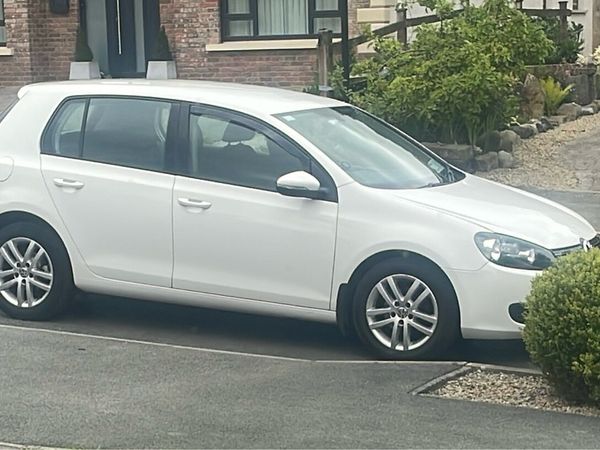 Volkswagen Golf Hatchback, Diesel, 2011, White